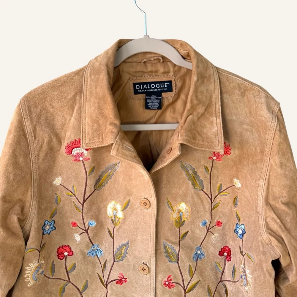 Vintage Dialogue Tan Suede Jacket Floral Embroidery Women's‎ Size - Picture 3 of 11